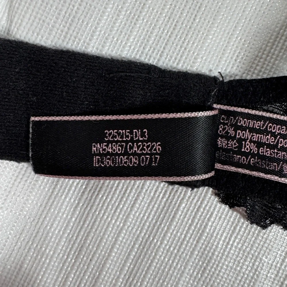Victoria's Secret Dream Angels Push Up Womens Bra 34A Black Lace 325215-DL3